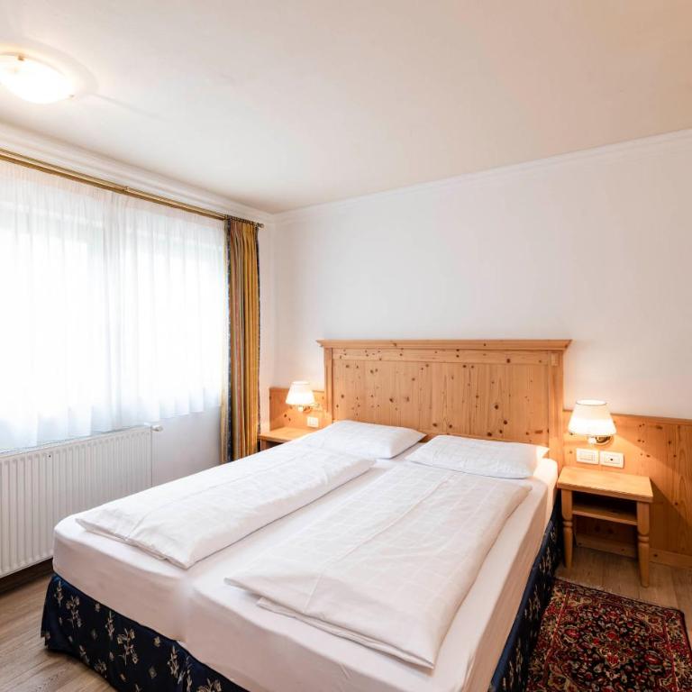 Residence Cesa Rives - Appartamento con 2 Camere da Letto e Terrazza - 9