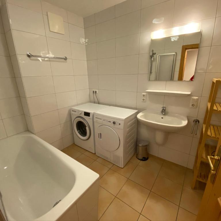 AlpinResort Kaprun 5 - Two-Bedroom Apartment - 13