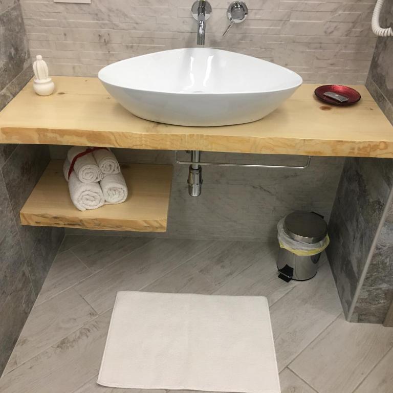Loft27 - One-Bedroom Apartment - 15