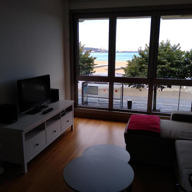 Apto. Vista Playa Poniente - Apartamento con vistas al mar - 2