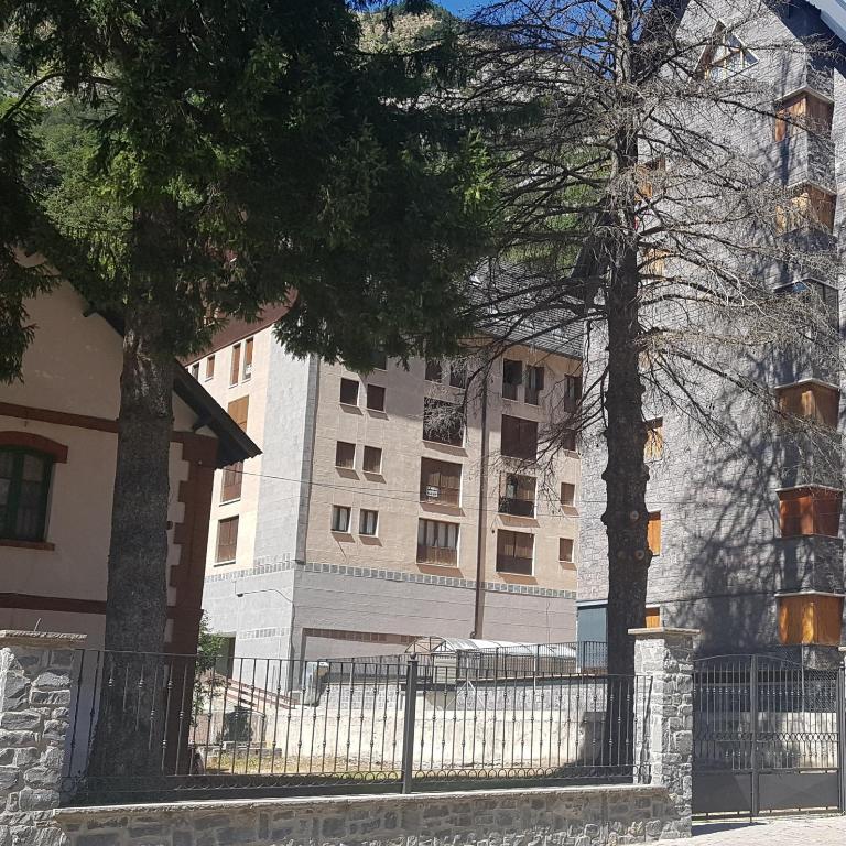 COMO EN TU CASA Canfranc Estación - Two-Bedroom Apartment - 32