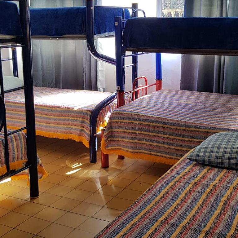 Hostel Vallarta - Bed in 8-Bed Dormitory Room - 1