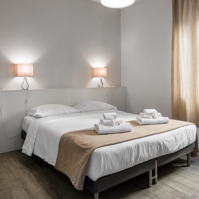 Flats4Rent La dimora d'Orlando - Two-Bedroom Apartment - 2