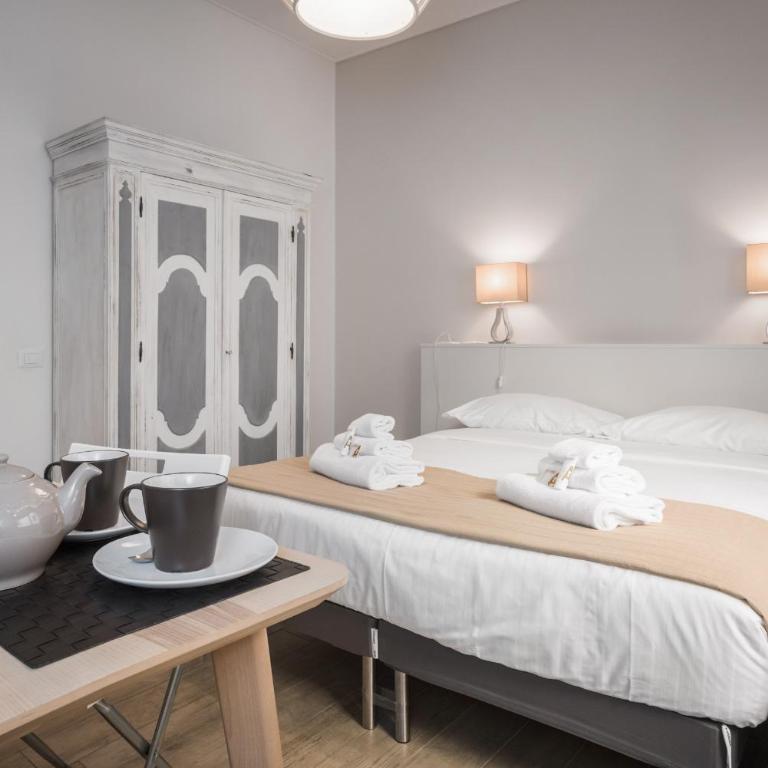 Flats4Rent La dimora d'Orlando - Two-Bedroom Apartment - 8