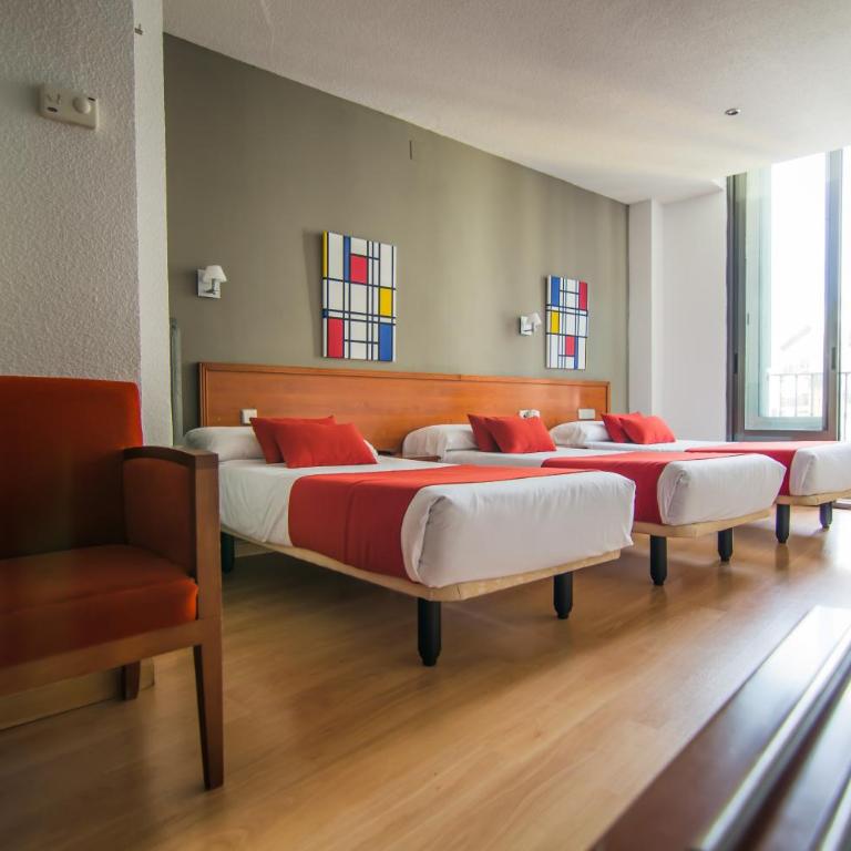 Hostal Persal - Habitación Triple - 2