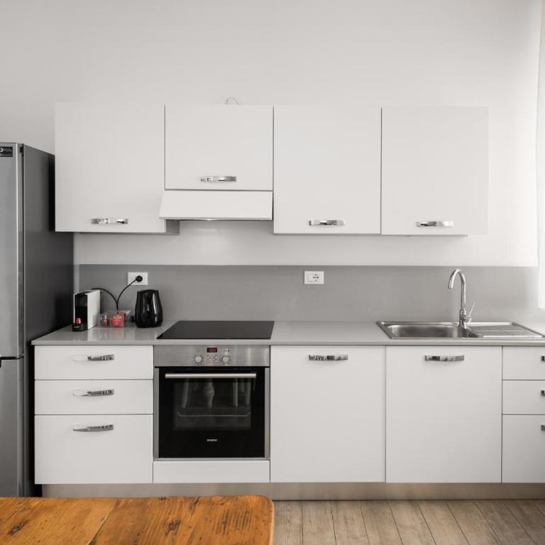 Flats4Rent La dimora d'Orlando - Two-Bedroom Apartment - 4
