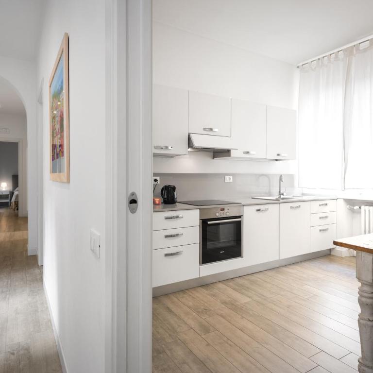 Flats4Rent La dimora d'Orlando - Two-Bedroom Apartment - 3