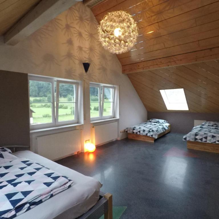 Ferienwohnung Leutkirch offen hell hoch schöne Aussicht - Apartment mit 2 Schlafzimmern - 8