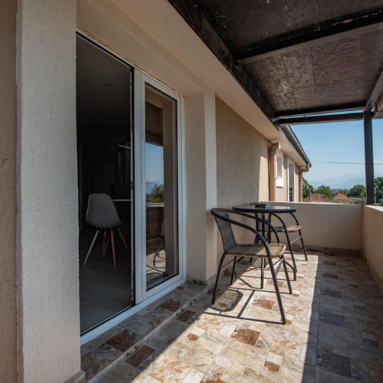 Studio Apartments Bulevar - One-Bedroom Apartment - 1