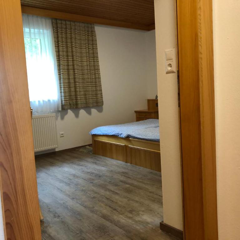 Landhaus Hofer Ossiacher See - Apartment with Lake View - 12