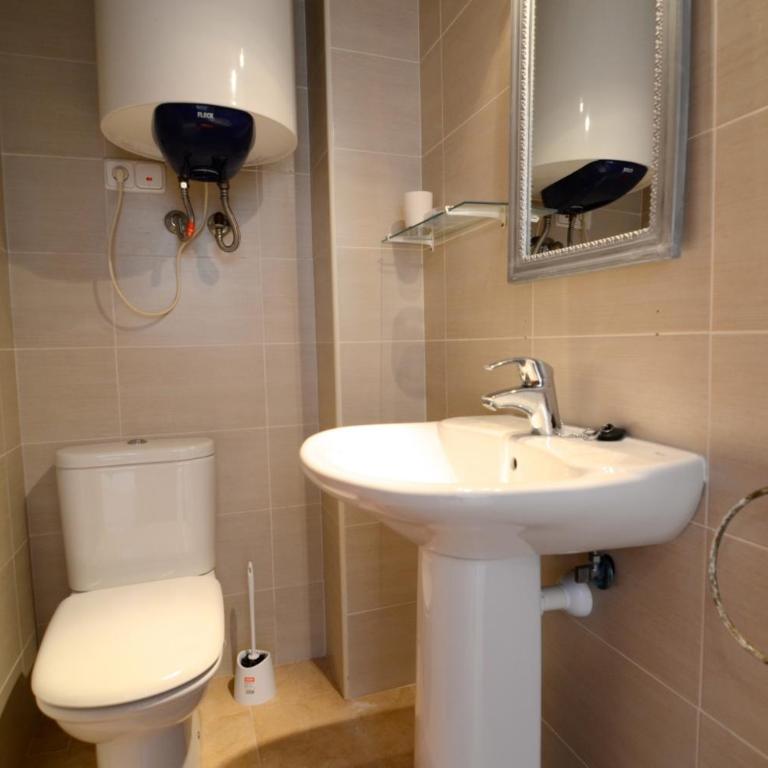 Fluvia 32 A - Villa con piscina privada - 11