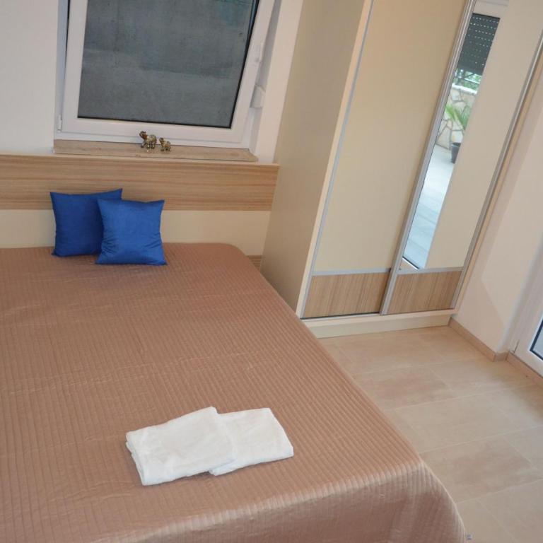 Villa Dobre Vode - Two-Bedroom Apartment - 2