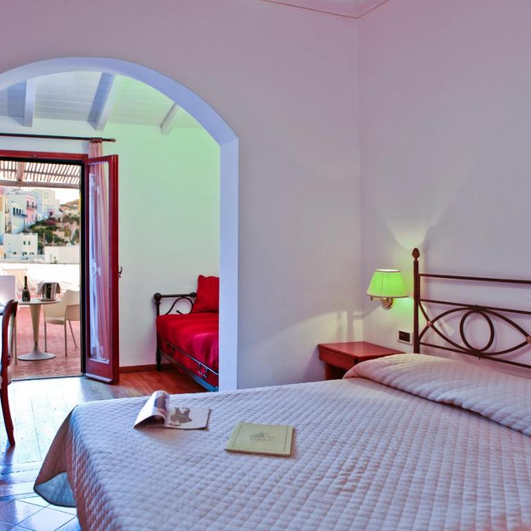 Grand Hotel Santa Domitilla - Camera Matrimoniale Superior con Vista Mare - 1