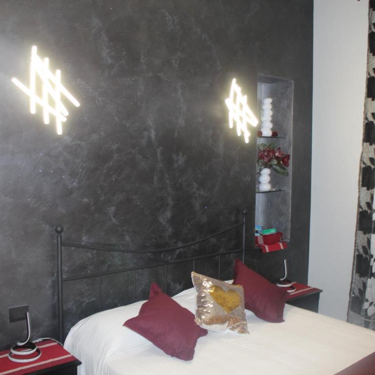 Jolie Maison - One-Bedroom Apartment - 4