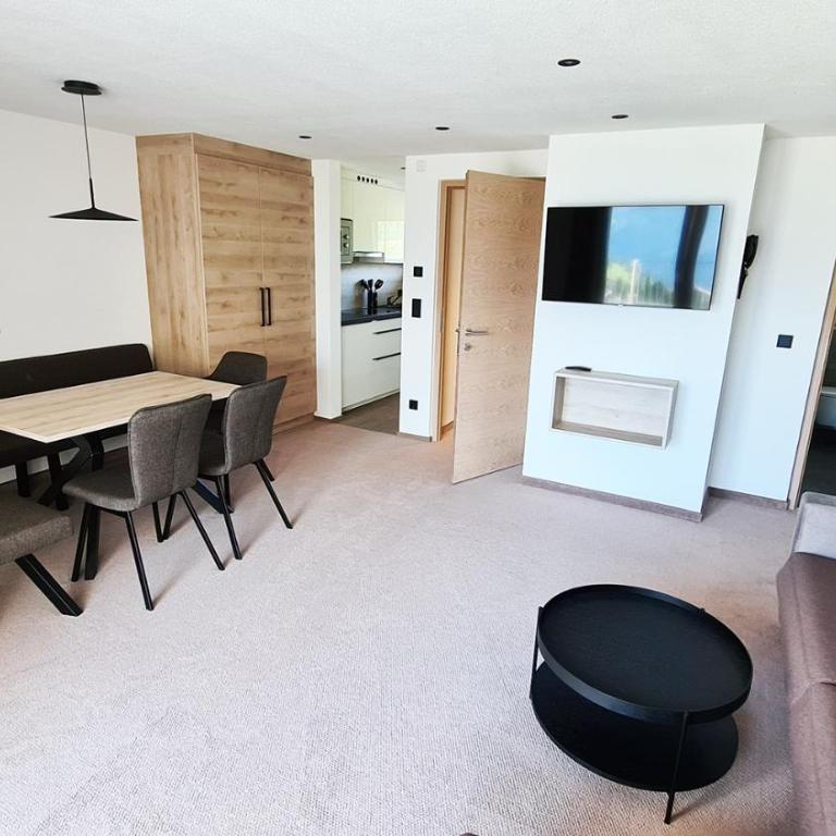 Sunshine Appartements - Apartment with Terrace - House 2 - 3