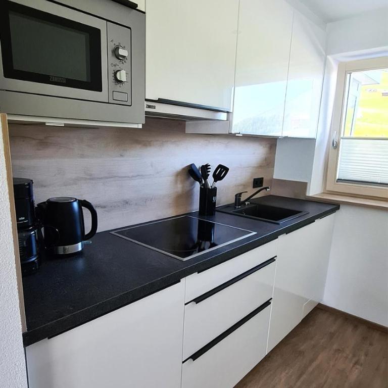 Sunshine Appartements - Apartment with Terrace - House 2 - 7