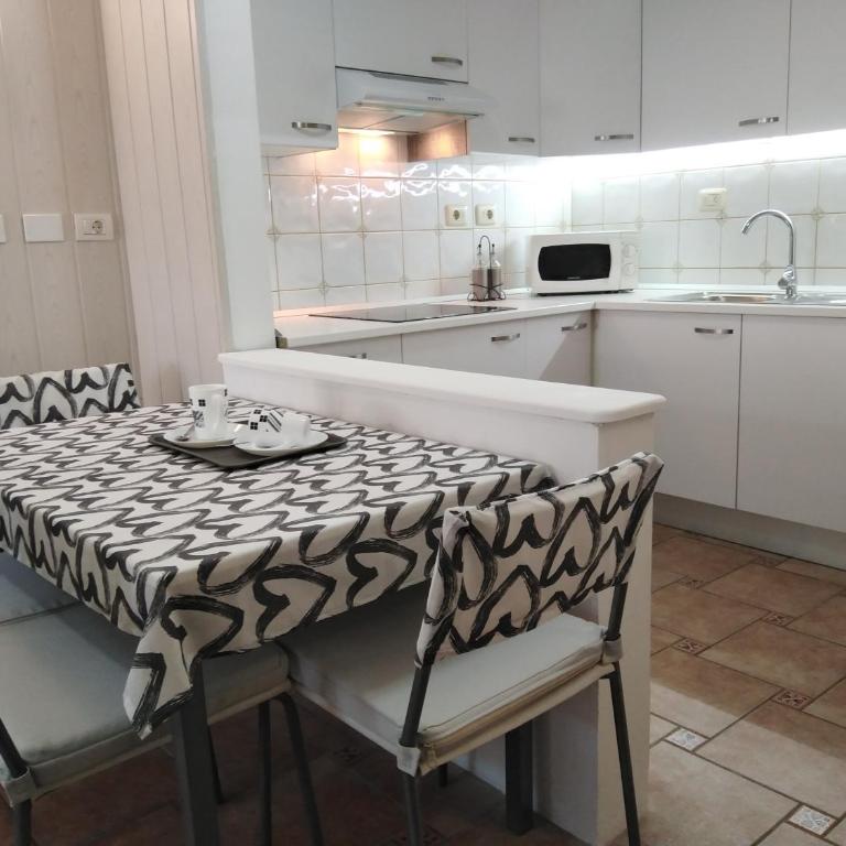 House Lilu - luminoso monolocale - Apartamento de 1 dormitorio - 4