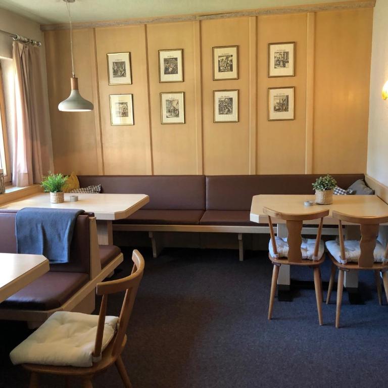 Haus Thomas by Châtel Reizen - Dreibettzimmer mit eigenem Bad - 11