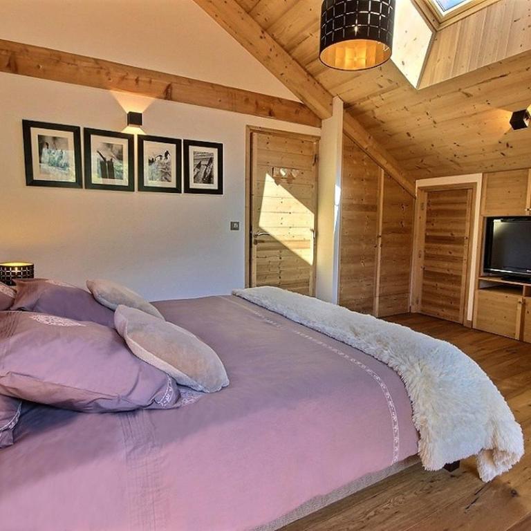 Serrechevalierholidays Chalet Vue&Cheminée, jardin et soleil 20 personnes - Chalet - 39