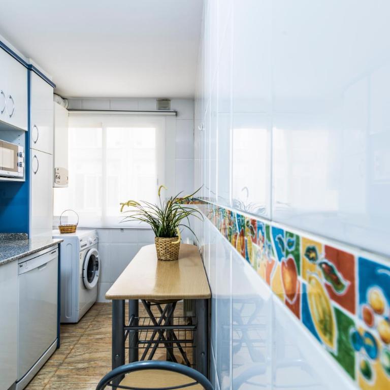 Apartamento Ainsa - Two-Bedroom Apartment - 23