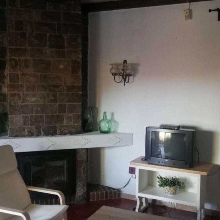 Villa Carmen - Chalet privado con piscina, jardín y barbacoa - Casa de 5 dormitorios - 8