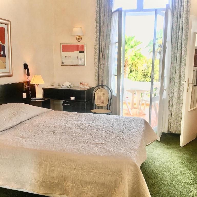 Hotel des Mimosas - Chambre Double avec Terrasse - 2