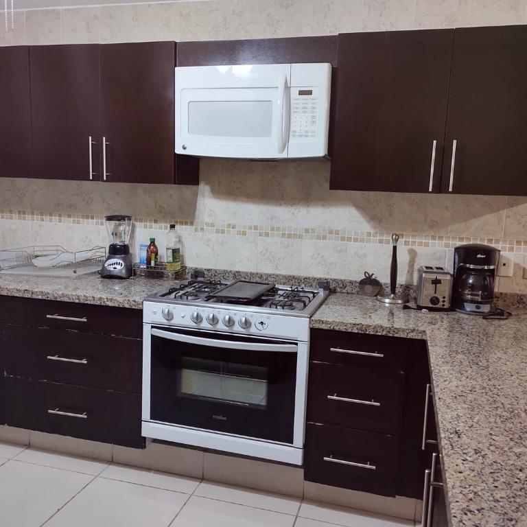 Villa Perfecta Zona Diamante - Casa - 22