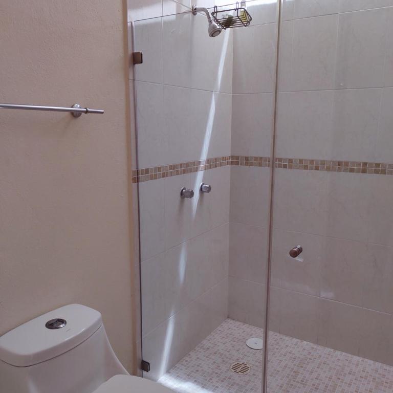 Casa Diamante en Zona Diamante - Three-Bedroom Townhouse - 17