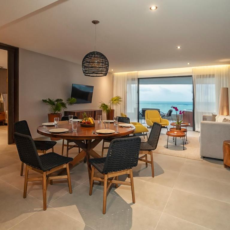The Fives Oceanfront - EPIC Two Bedroom Oceanfront Presidential Residence - 1