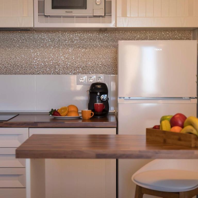 Alojamiento Turístico Alfonso y Catalina - Apartamento de 1 dormitorio - 5