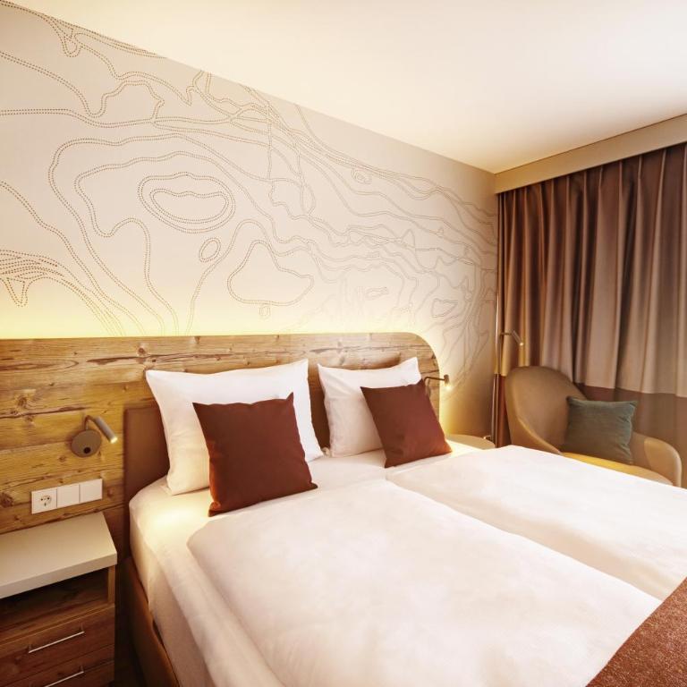 feelMOOR - Gesundresort Bad Wurzach - Zimmer mit Queensize-Bett und Balkon - 11