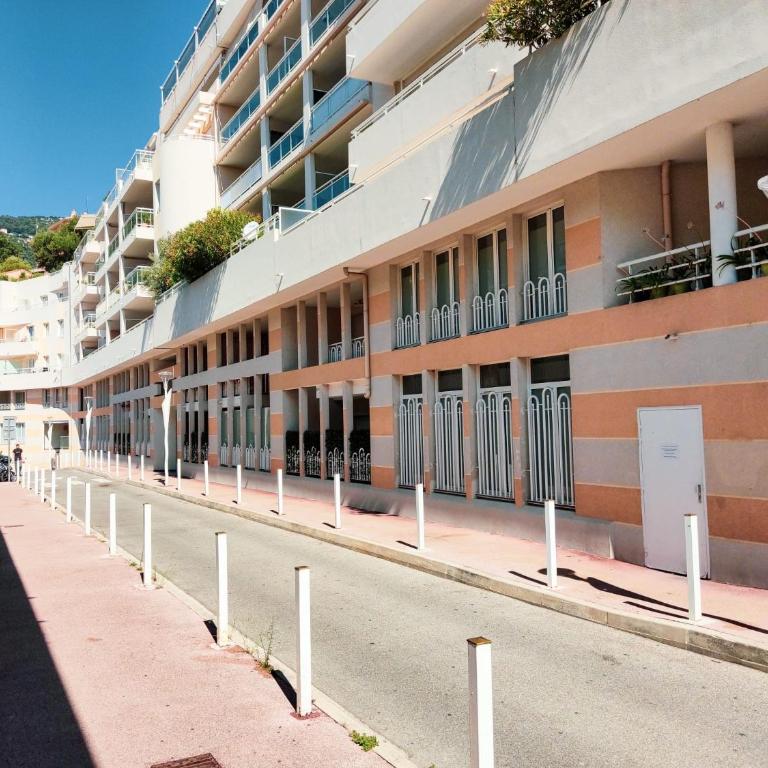 MC Apartment with Parking - Appartement avec Balcon - 9