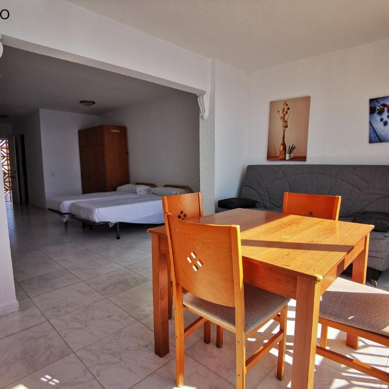 Gestión Inmobiliaria Carmona Rent - Standard Studio - 3