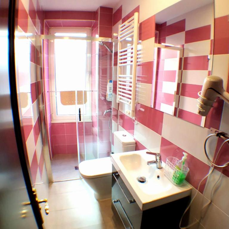 GoodHouse - Habitación Doble con baño compartido - 9