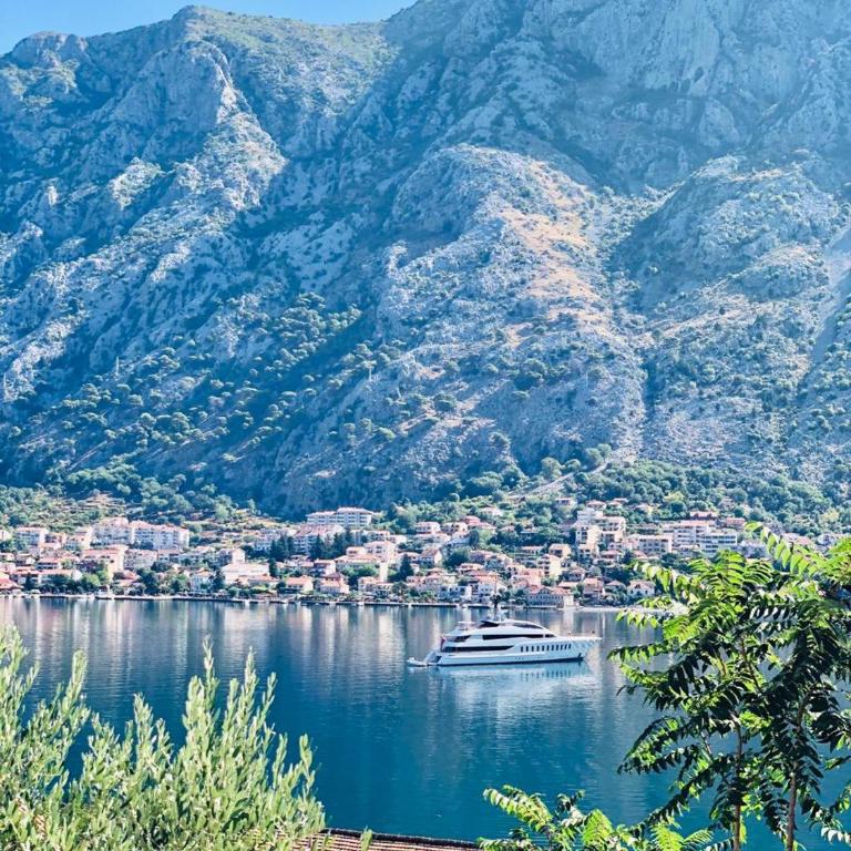 Wonderful 2 bedroom With Beautiful Views apartments in Kotor Vista - Two-Bedroom Apartment - 14