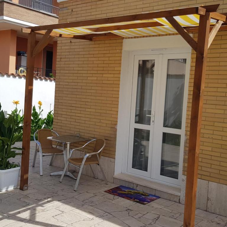un passo dal mare - Camera Matrimoniale/Doppia con Letti Singoli con Bagno Privato - 11