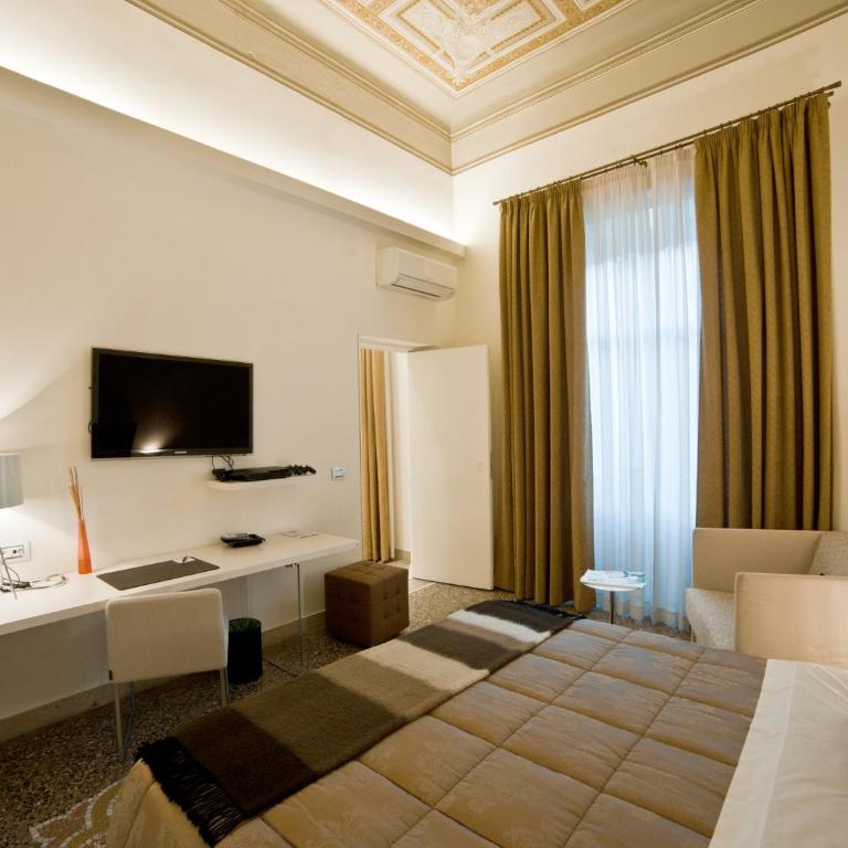 Town House Cavour - Camera Tripla - 1