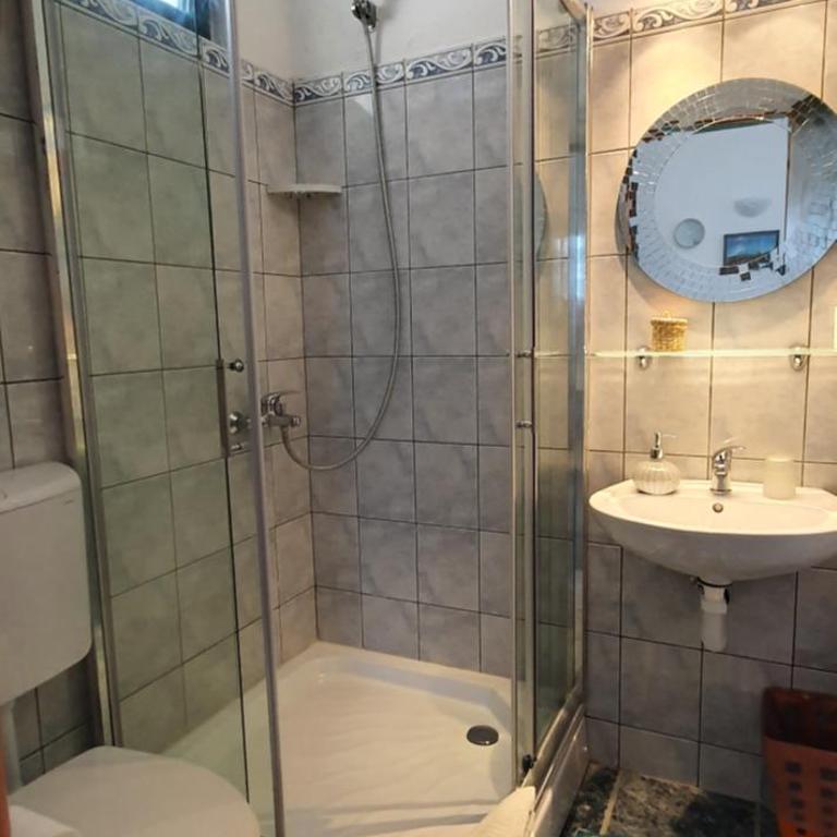 Boutique Home Saltaragazza - One-Bedroom Apartment (3 Adults) - 9