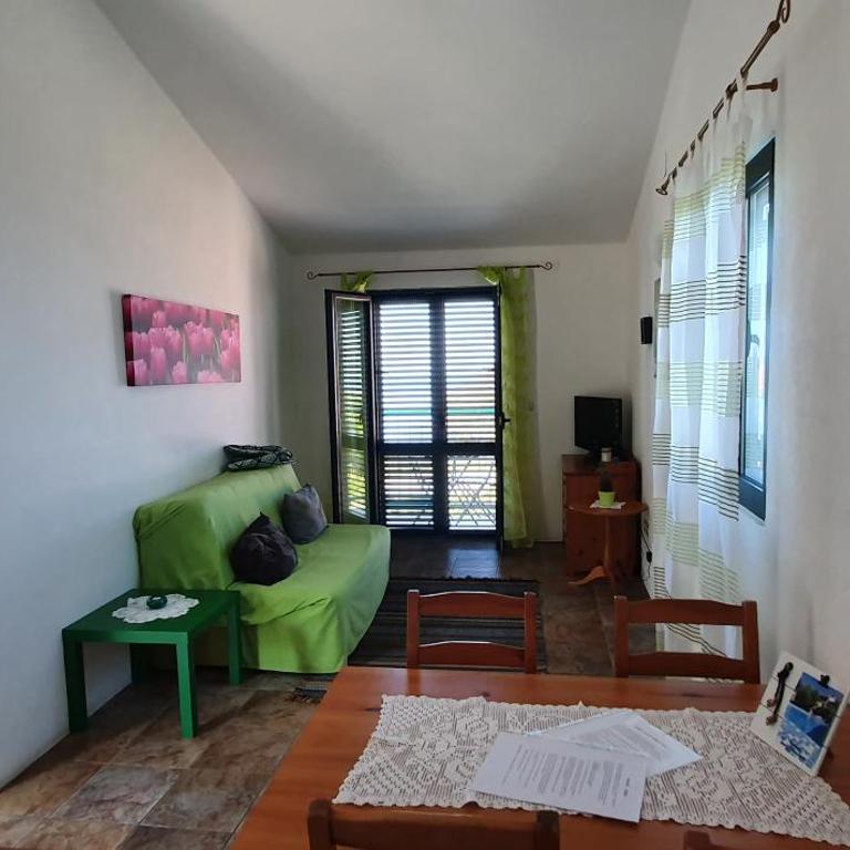 Boutique Home Saltaragazza - One-Bedroom Apartment (3 Adults) - 7