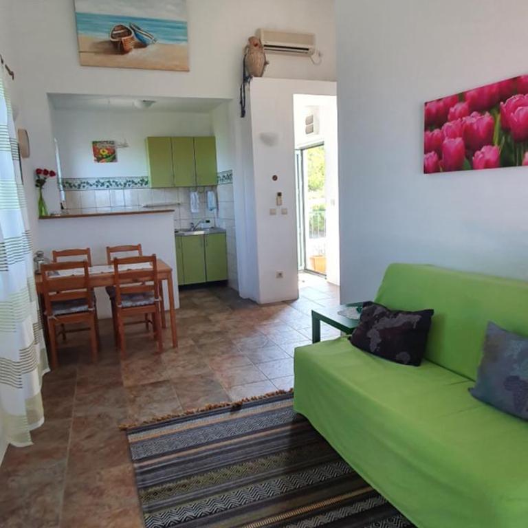Boutique Home Saltaragazza - One-Bedroom Apartment (3 Adults) - 6