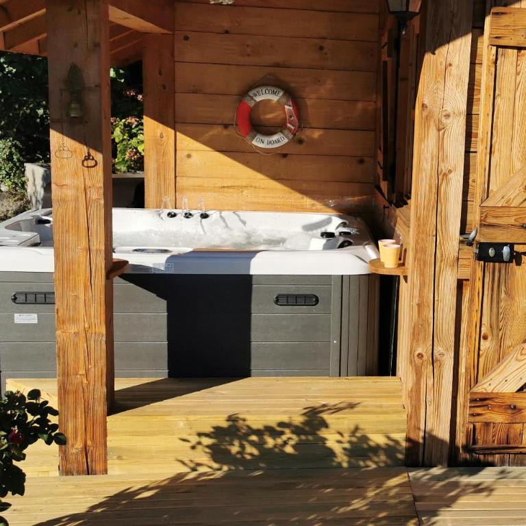 Au petit chalet avec son SPA - Escapade en amoureux ! - Chalet 1 Chambre - 15