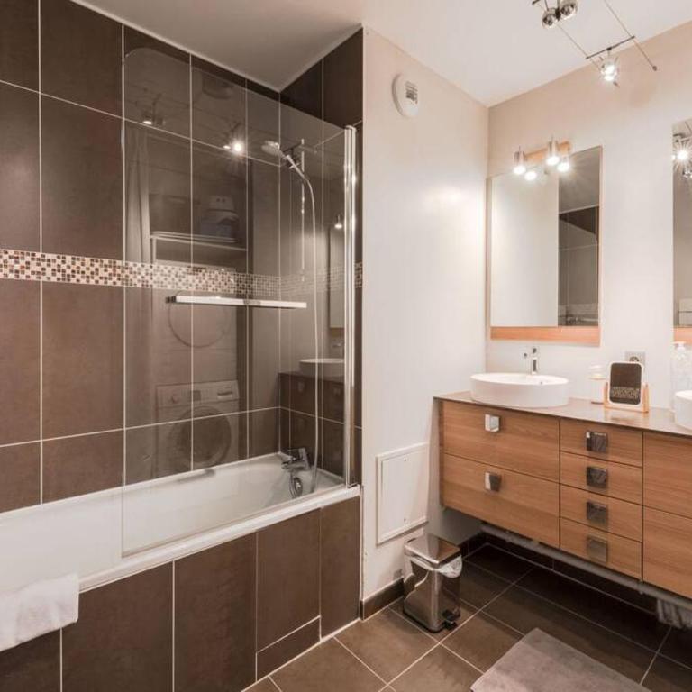 Les Celtes Disneyland - Three-Bedroom Apartment - 5