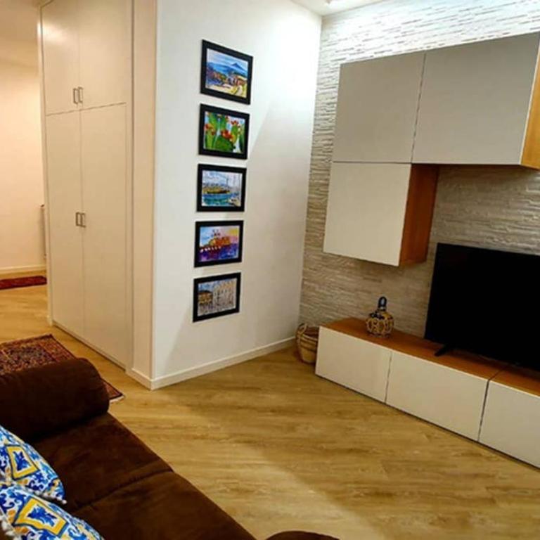 LIBERTYHOUSE - One-Bedroom Apartment - 24