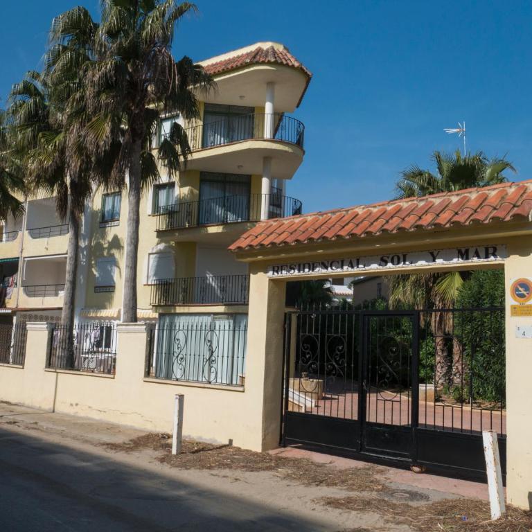 Apartamentos Sol Y Mar - Apartamento de 2 dormitorios - 9
