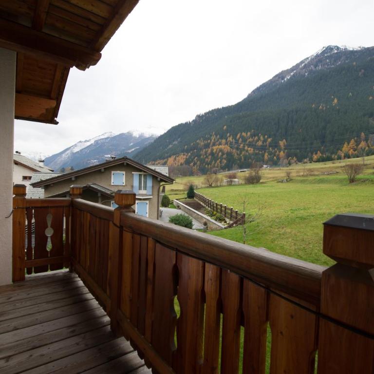 Chalet La Rugiada - Appartamento con 2 Camere da Letto e Balcone - 3