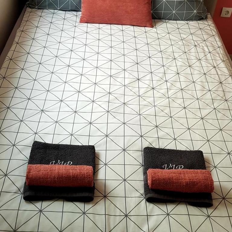 VIP APARTMAN 2020 - One-Bedroom Apartment - 2