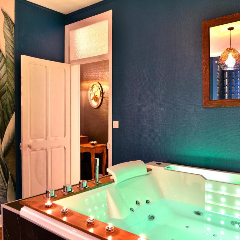 MoonLOVE, SPA/Sauna et Jacuzzi privés, charme et détente. - Appartement 1 Chambre - 3