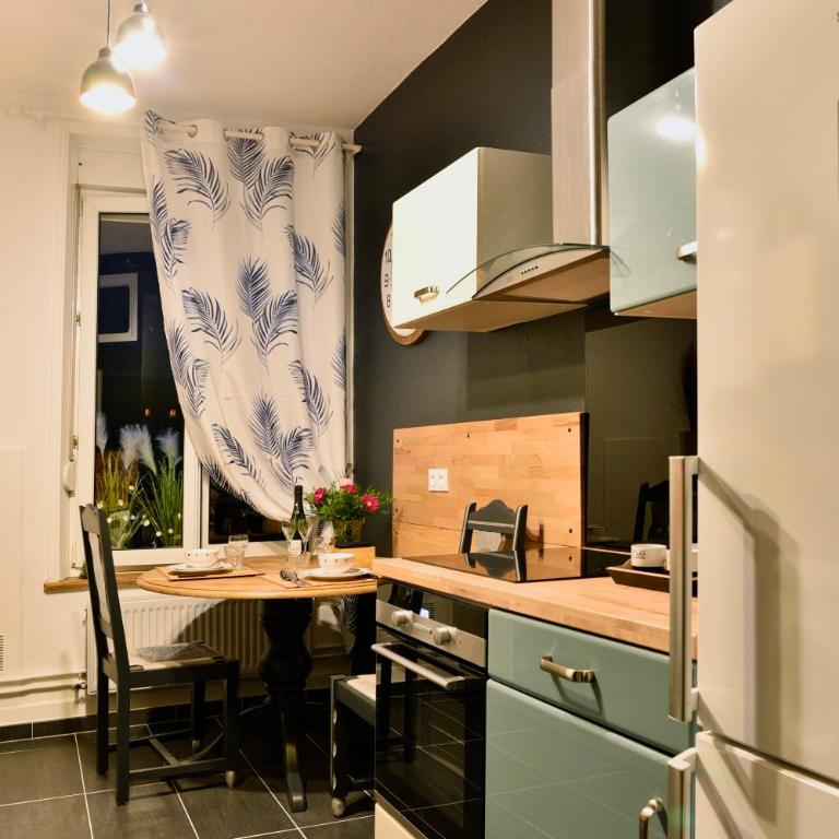 MoonLOVE, SPA/Sauna et Jacuzzi privés, charme et détente. - Appartement 1 Chambre - 6