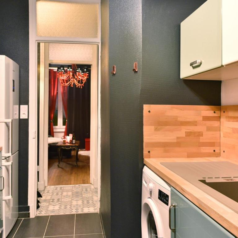 MoonLOVE, SPA/Sauna et Jacuzzi privés, charme et détente. - Appartement 1 Chambre - 12