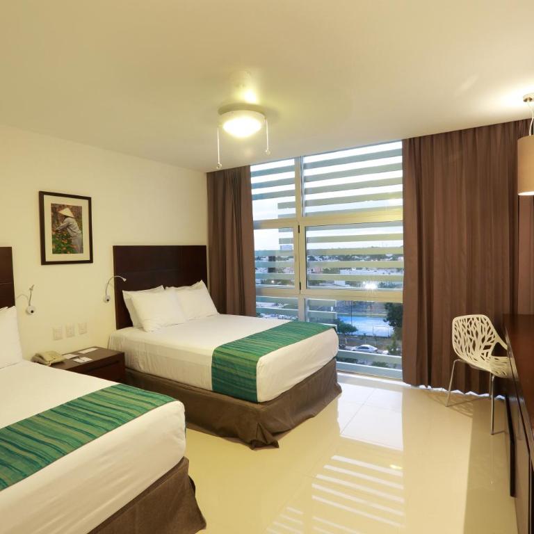 Mesón de la Luna Hotel & Spa - Superior Deluxe Room with Mini Refrigerator and Garden View, 2 double beds - 2